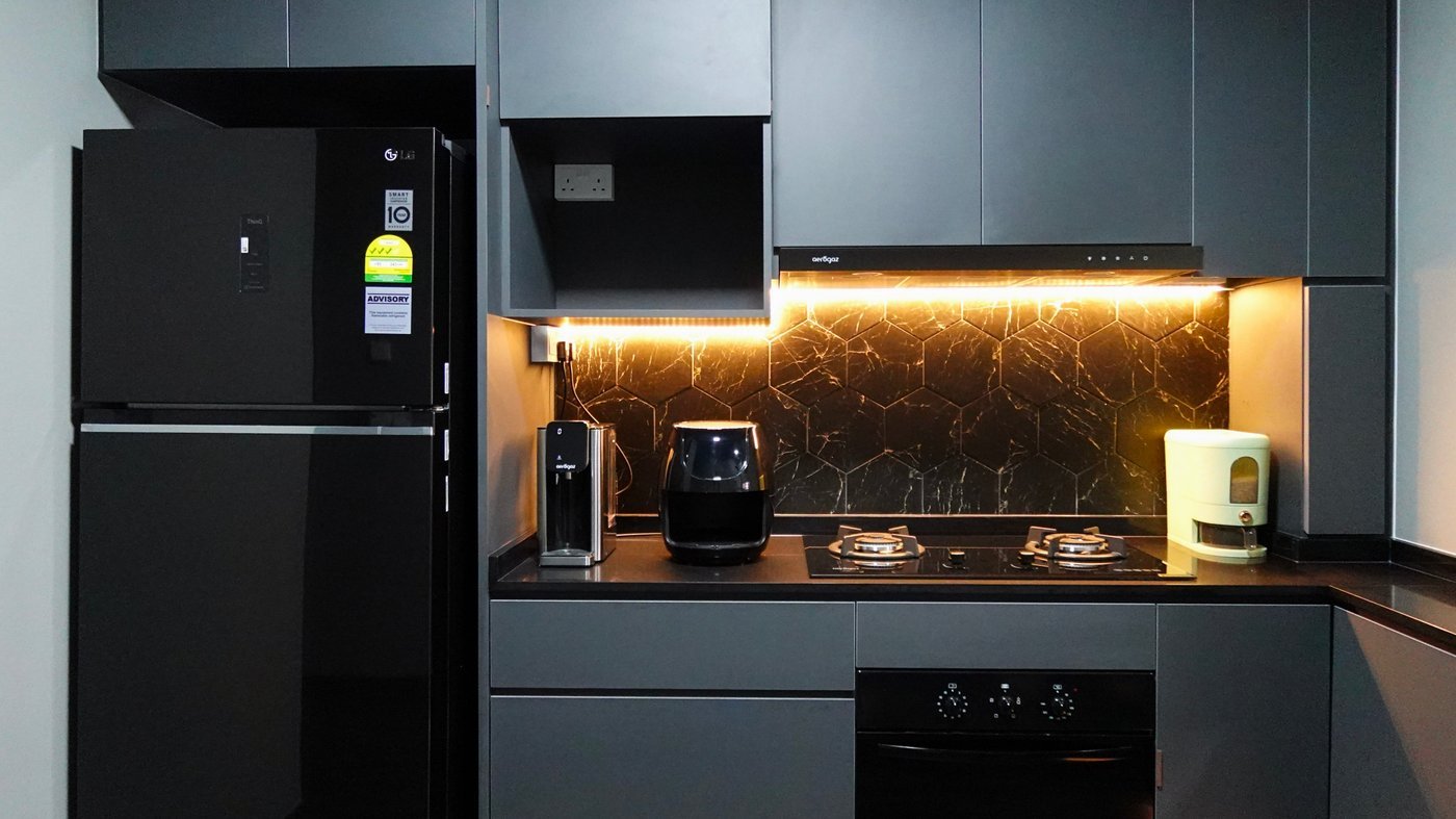 Contemporary kitchen and wardrobe carpentry interior crafted by King Hall Design