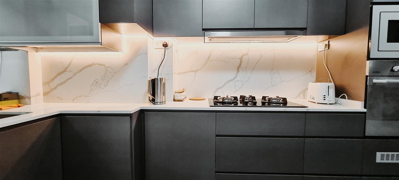 425 Jurong West Ave 1 - Built-in appliance housing and finish detail